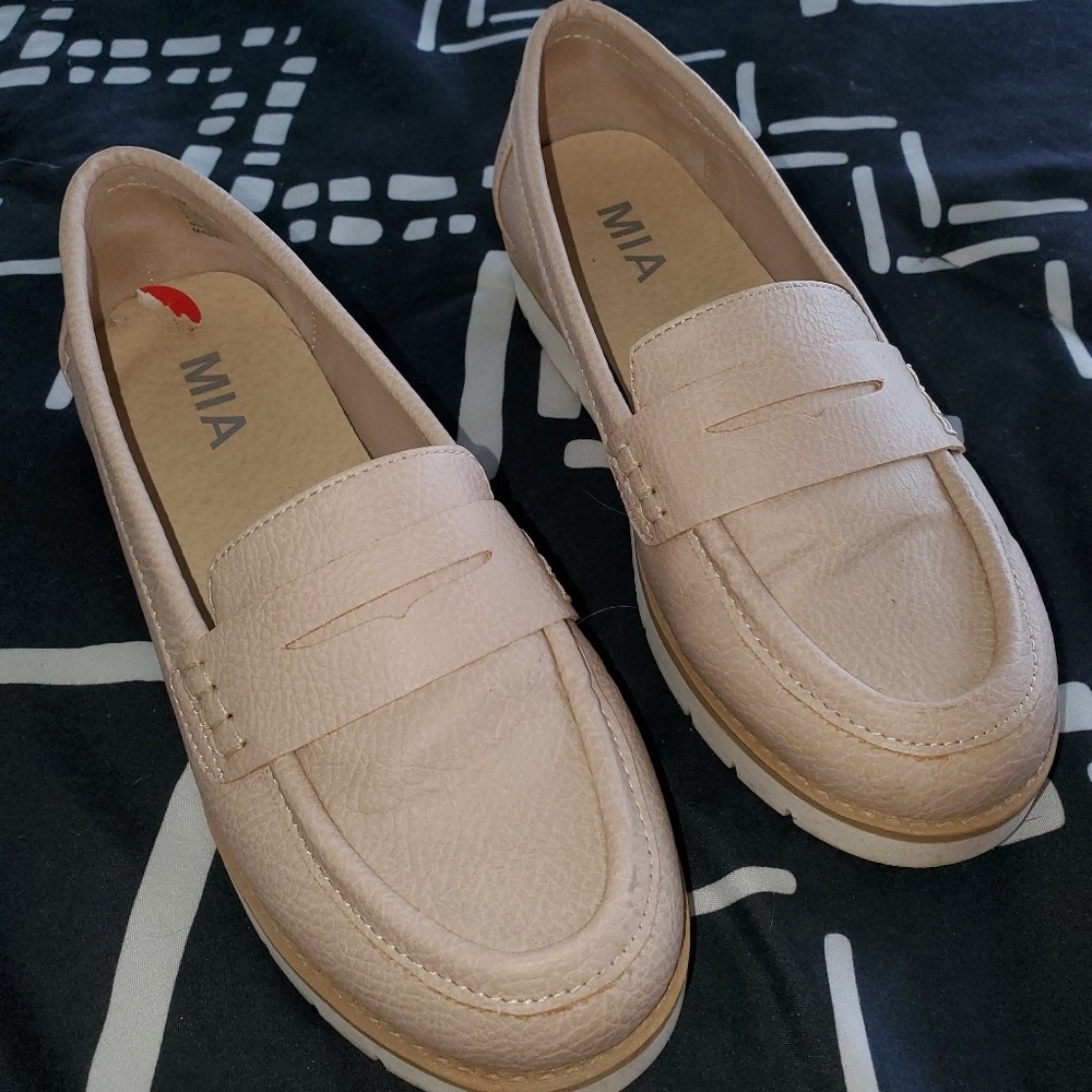 Mía shoes